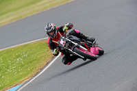 enduro-digital-images;event-digital-images;eventdigitalimages;mallory-park;mallory-park-photographs;mallory-park-trackday;mallory-park-trackday-photographs;no-limits-trackdays;peter-wileman-photography;racing-digital-images;trackday-digital-images;trackday-photos